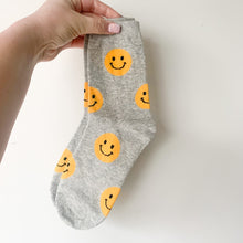 Load image into Gallery viewer, Smiley Socks
